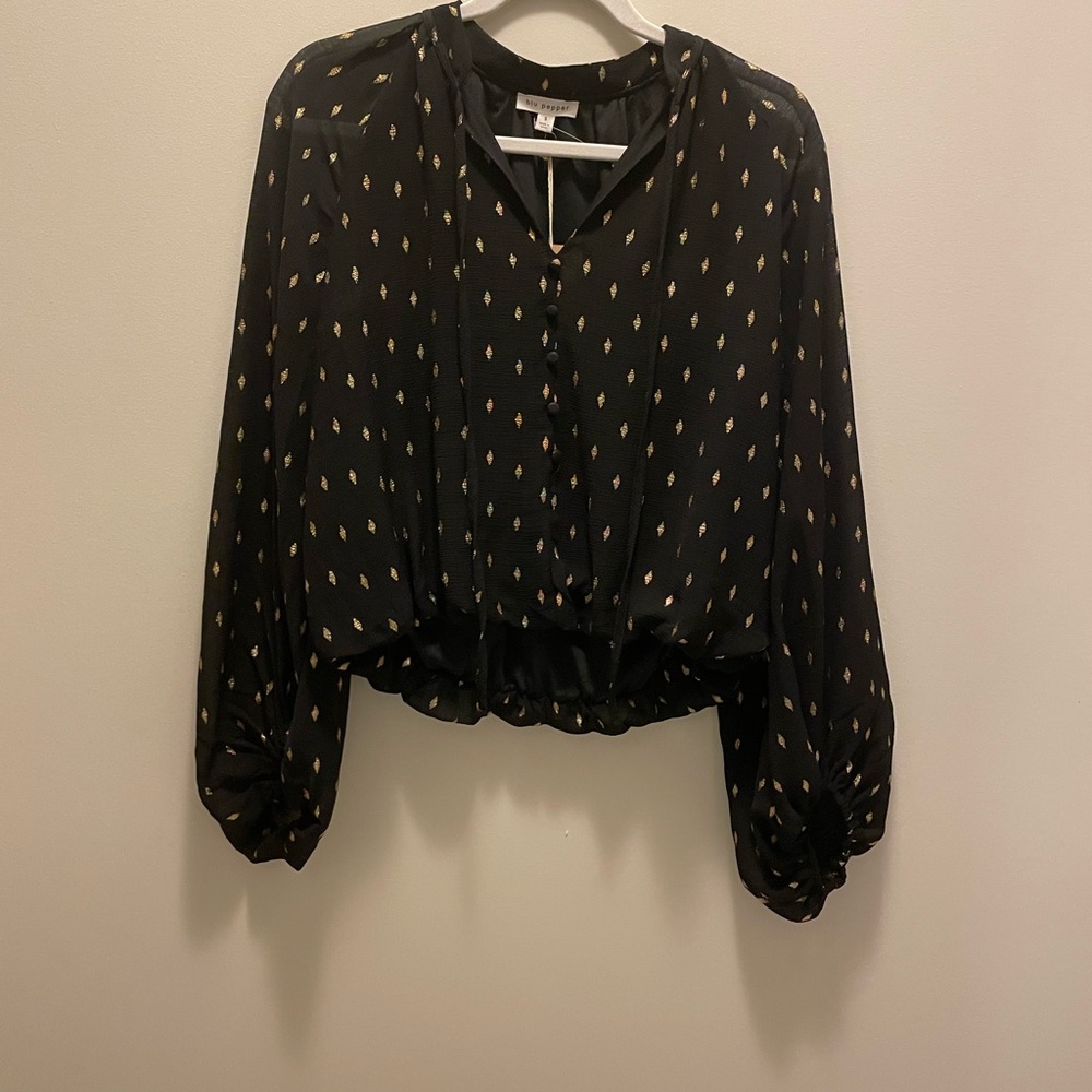 Blu Pepper Black With Gold Specked Crop Top